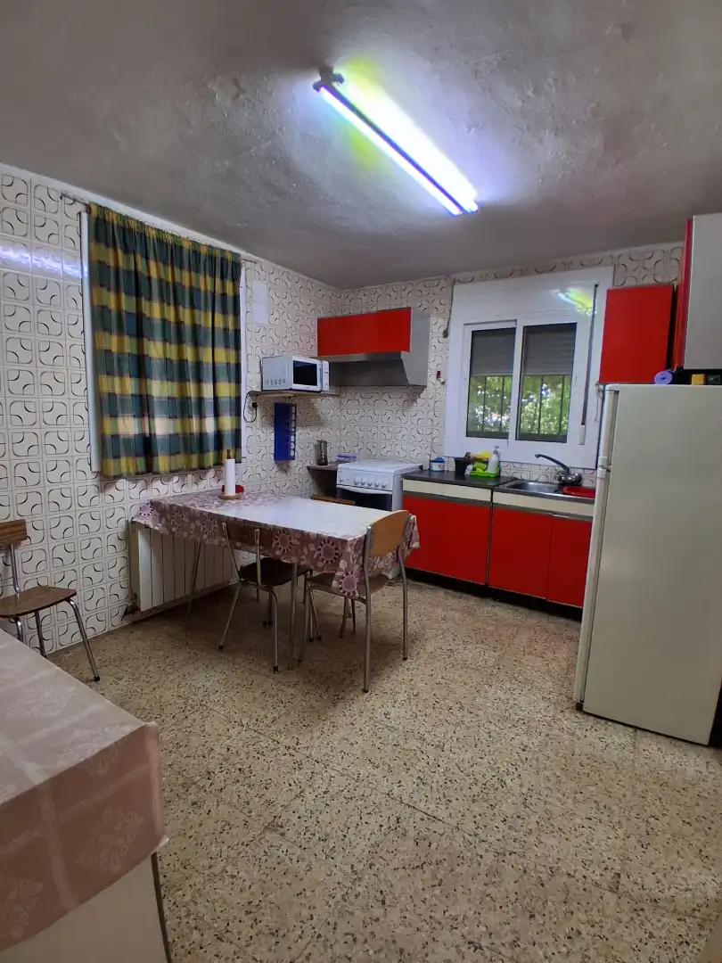 Cuina de Casa o xalet en venda en Lleida amb Calefacció
