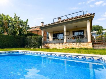Haus mit Pool zum Verkauf in Sant Antoni de Calonge