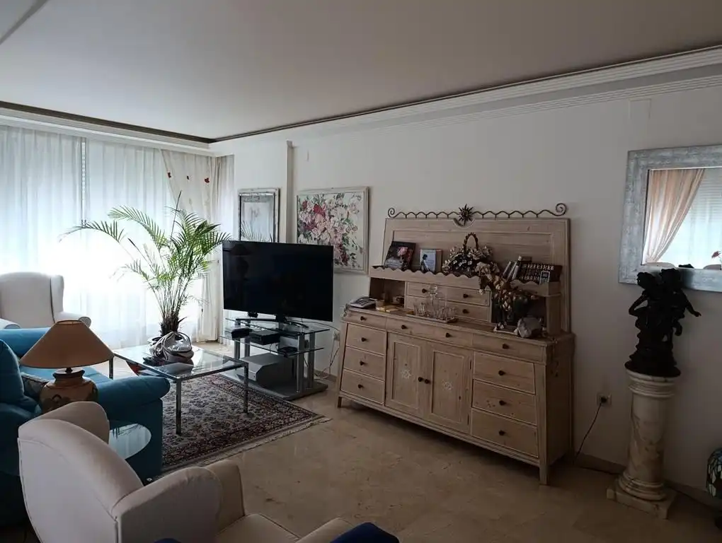 Apartment with pool for sale in Emilio Ortuño, imagen 2
