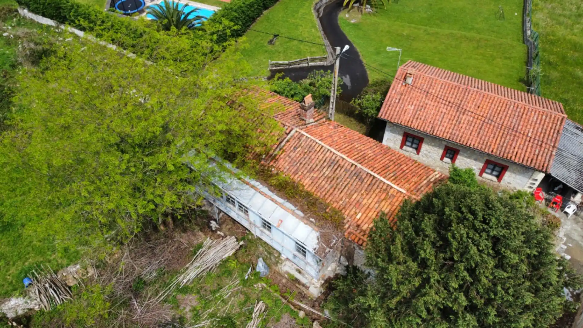 Vista exterior de Casa o chalet en venta en Llanes con Jardín privado y Balcón