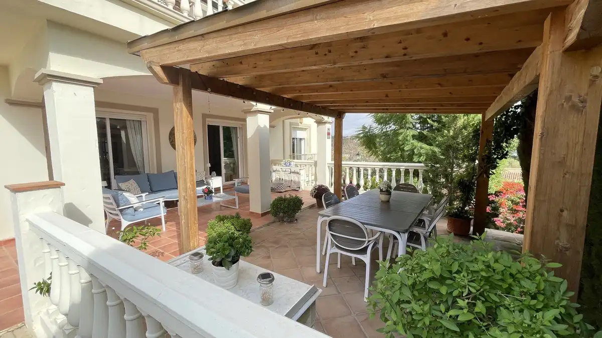 Terrace of Houses for sale in Coín  with Air Conditioner, Storage room and Furnished