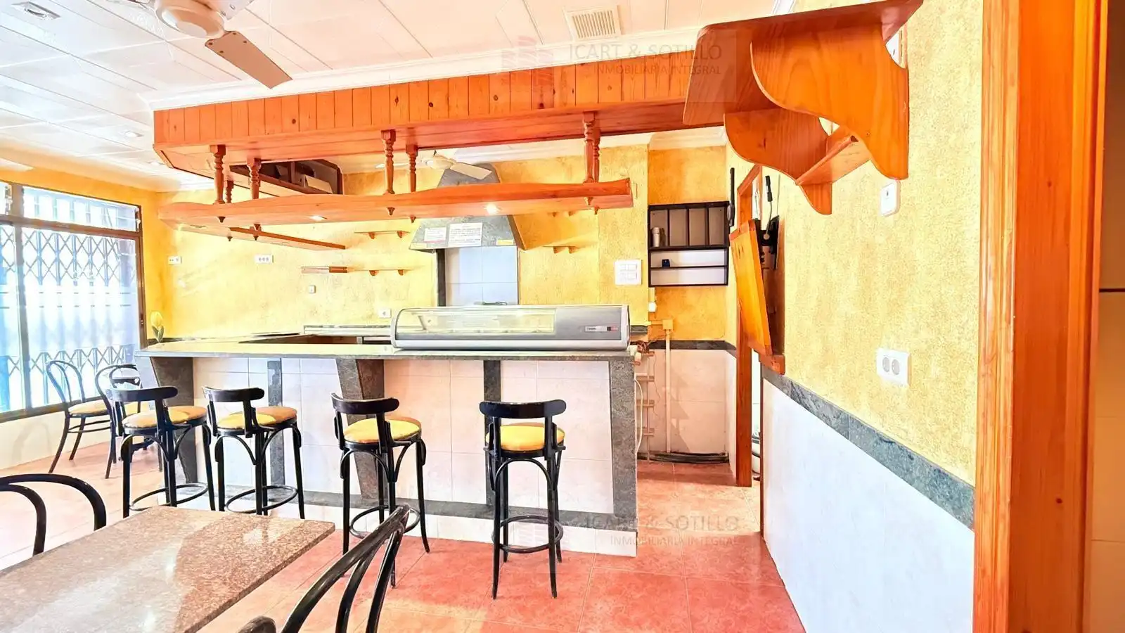 Cuina de Local en venda en Peñíscola / Peníscola amb Terrassa