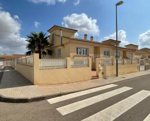 Vista exterior de Casa o xalet en venda en Cartagena amb Aire condicionat, Jardí privat i Terrassa