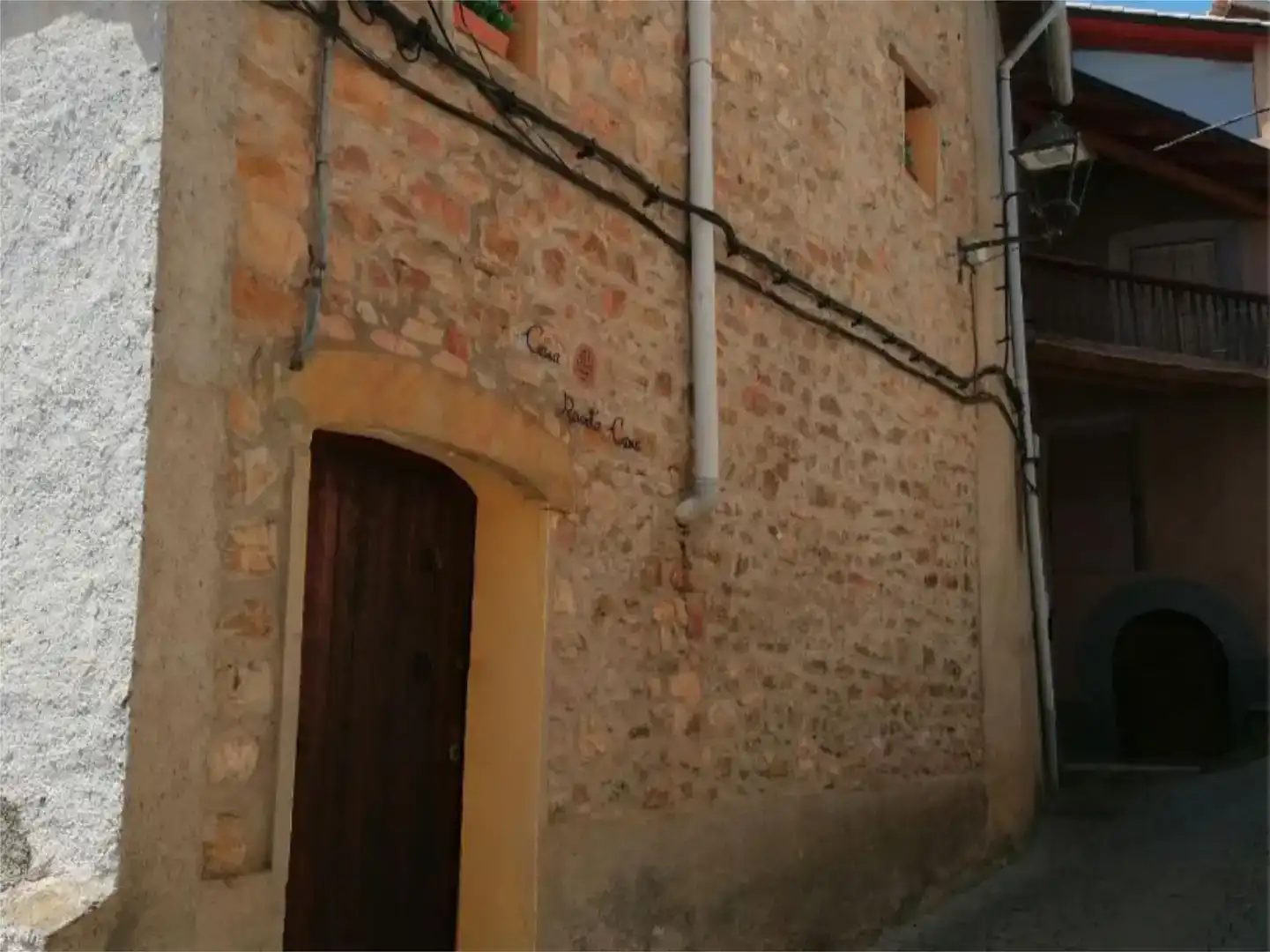 Vista exterior de Casa adosada en venta en Arén con Trastero, Amueblado y Horno