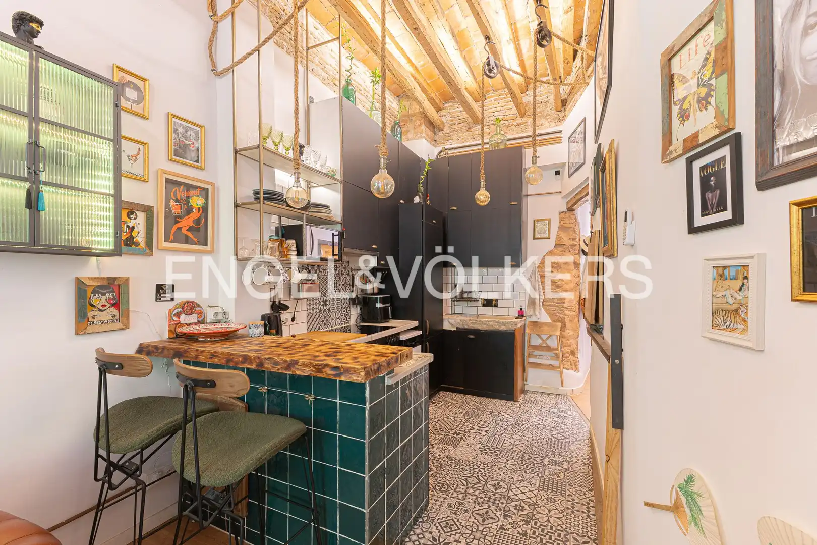 Küche von Maisonette zum Verkauf in Barcelona mit Klimaanlage, Heizung und Möbliert