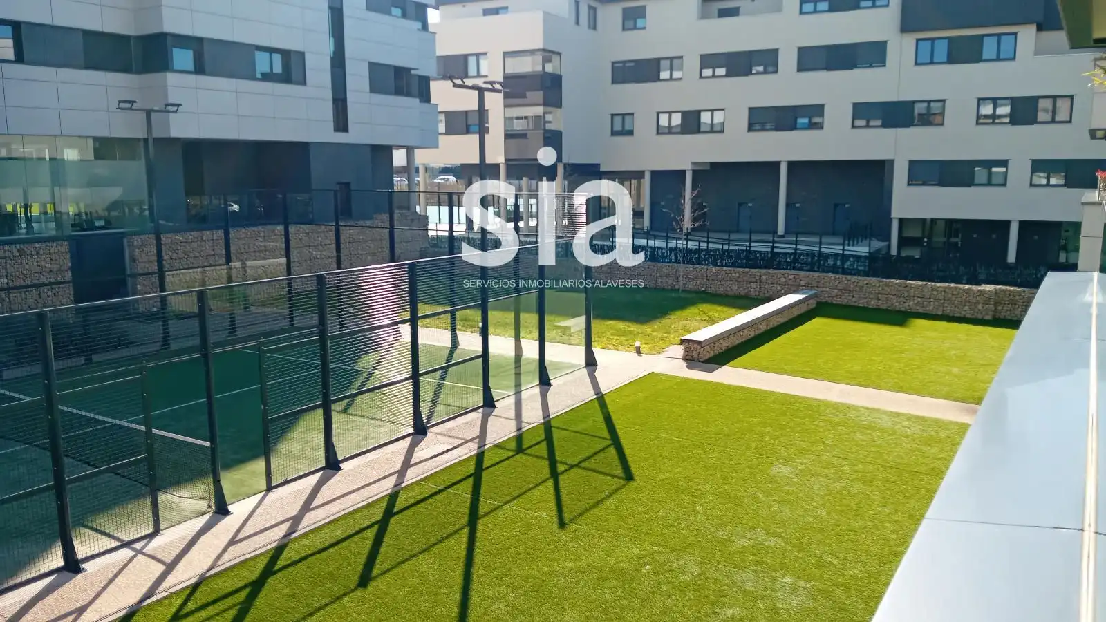 Vista exterior de Piso en venta en Vitoria - Gasteiz con Calefacción, Terraza y Trastero