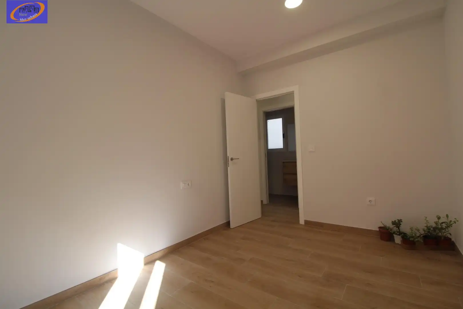 Habitación de Piso de alquiler en Valencia con Parquet
