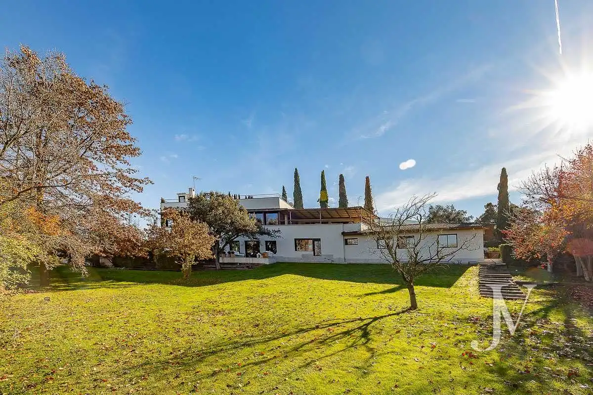Vista exterior de Casa o chalet en venta en Ciudalcampo con Aire acondicionado, Calefacción y Jardín privado