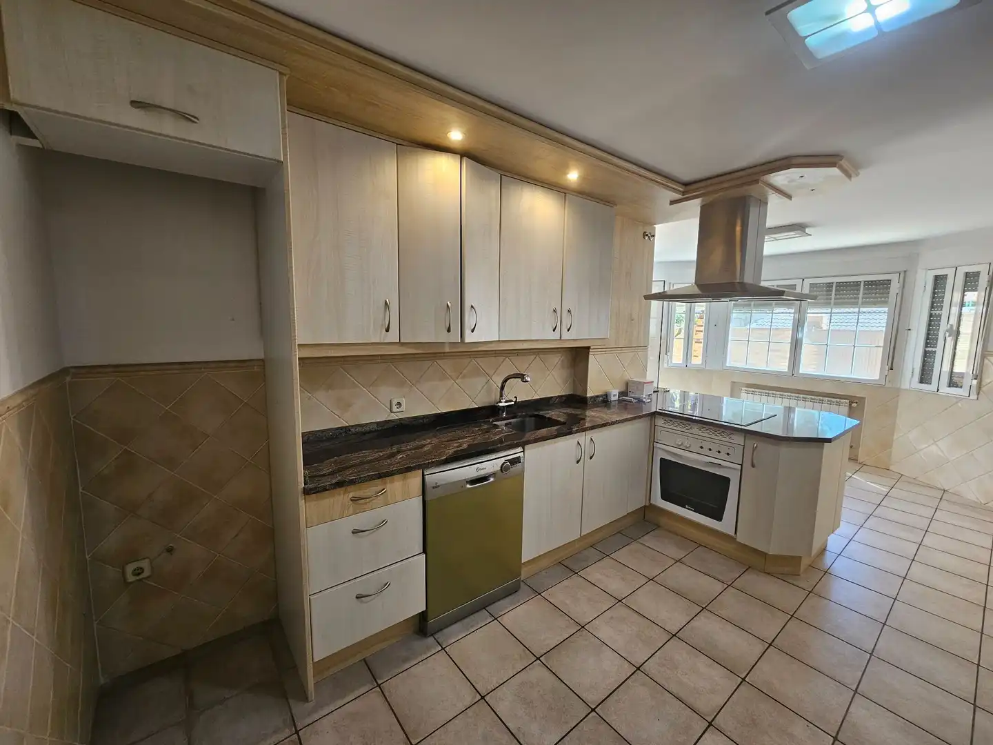 Kitchen of Houses for rent in Valdemorillo  with Air Conditioner, Heating and Private garden