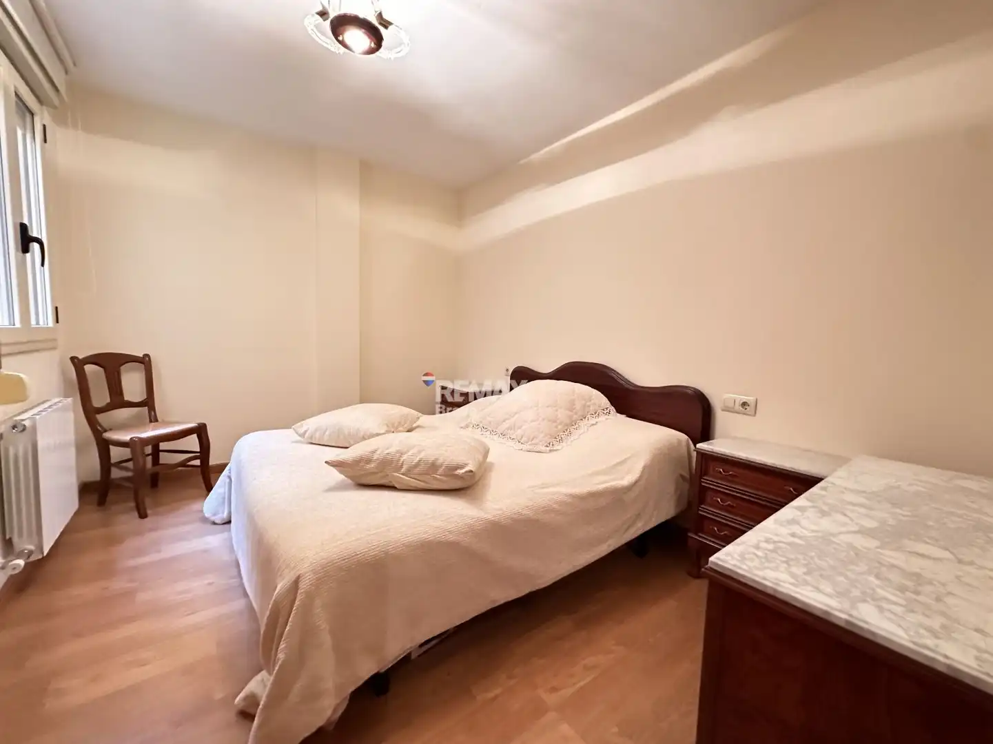 Schlafzimmer von Maisonette zum Verkauf in Figueres mit Klimaanlage, Heizung und Terrasse