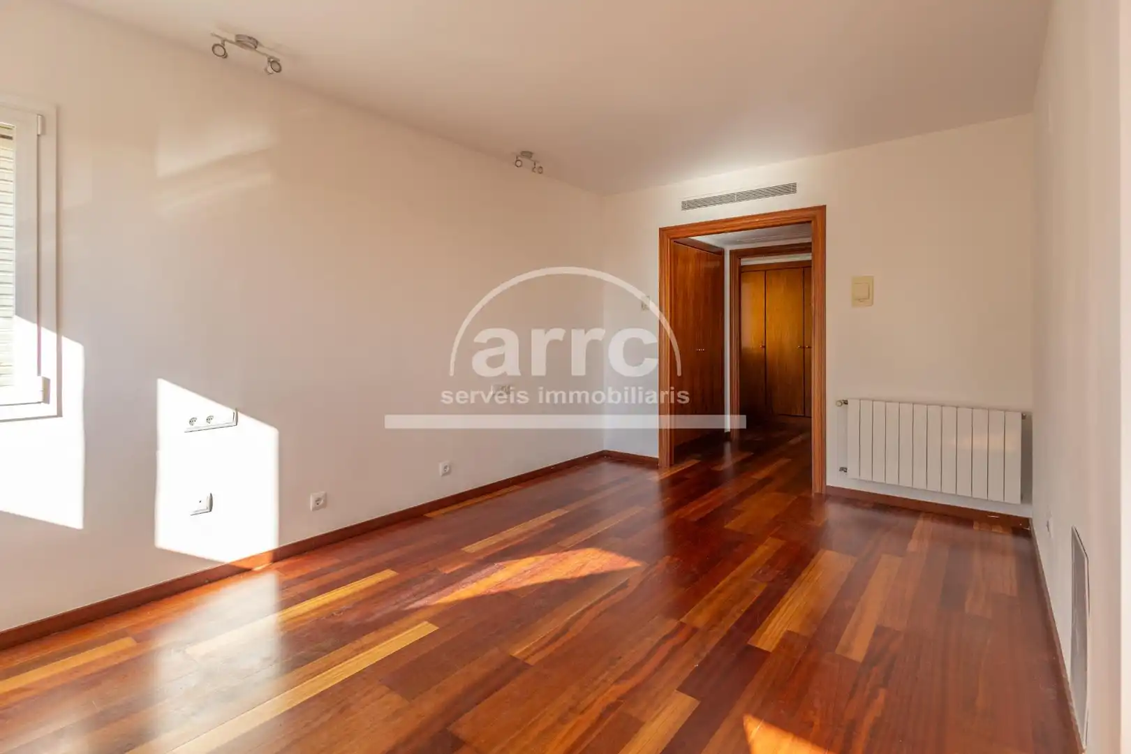 Habitación de Casa o chalet en venta en Vilassar de Dalt con Aire acondicionado, Jardín privado y Terraza