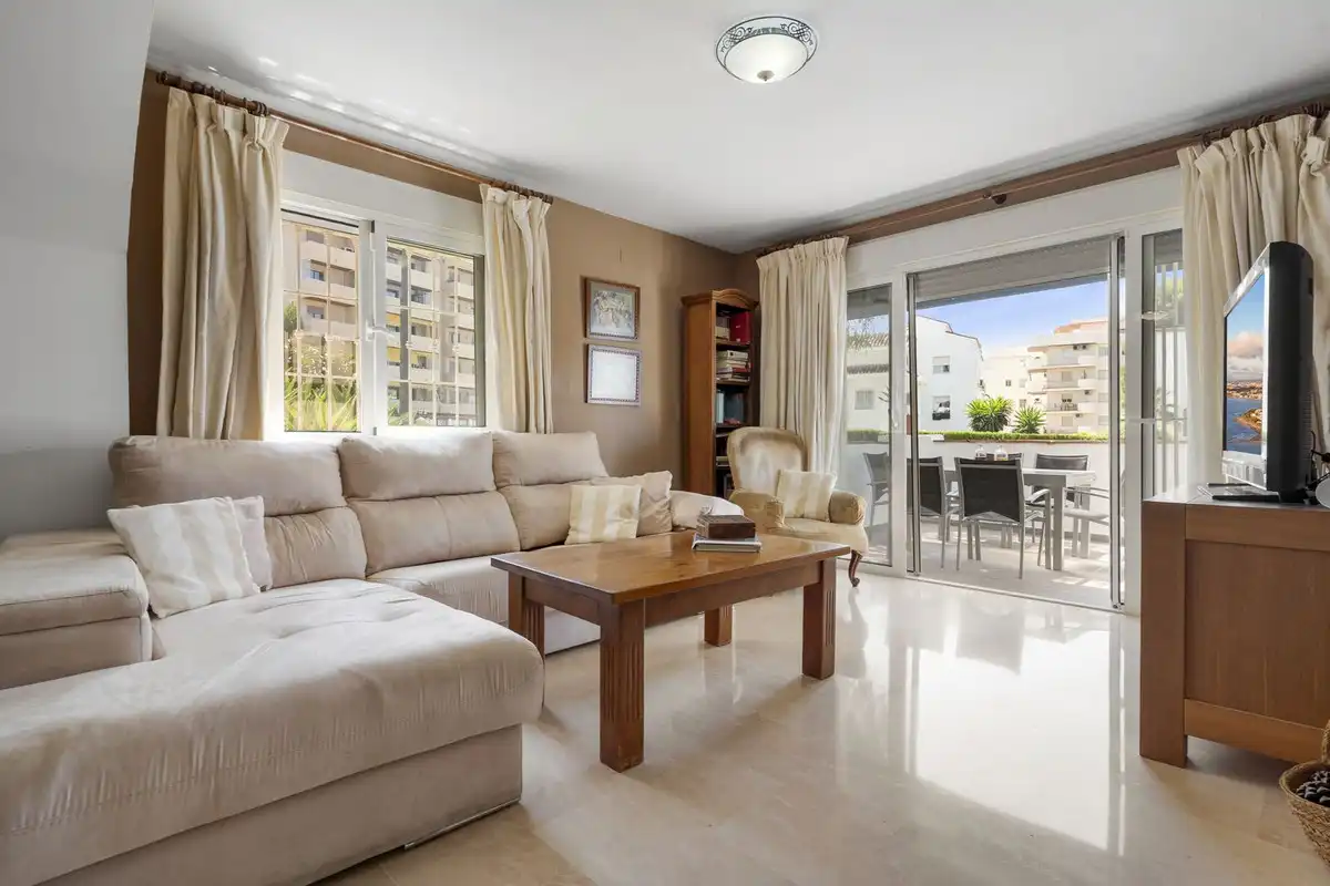 Home with pool for sale in Nueva Andalucía, imagen 10