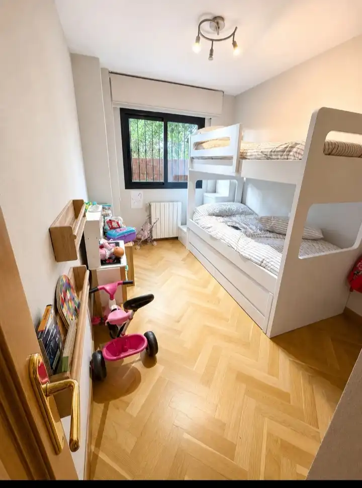 Flat for sale in Calle Gómez Tejedor, Norte