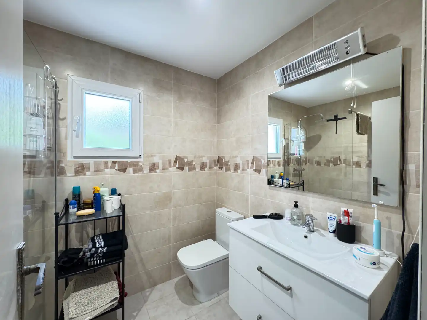 Baño de Casa o chalet en venta en L'Atzúbia con Aire acondicionado, Calefacción y Jardín privado