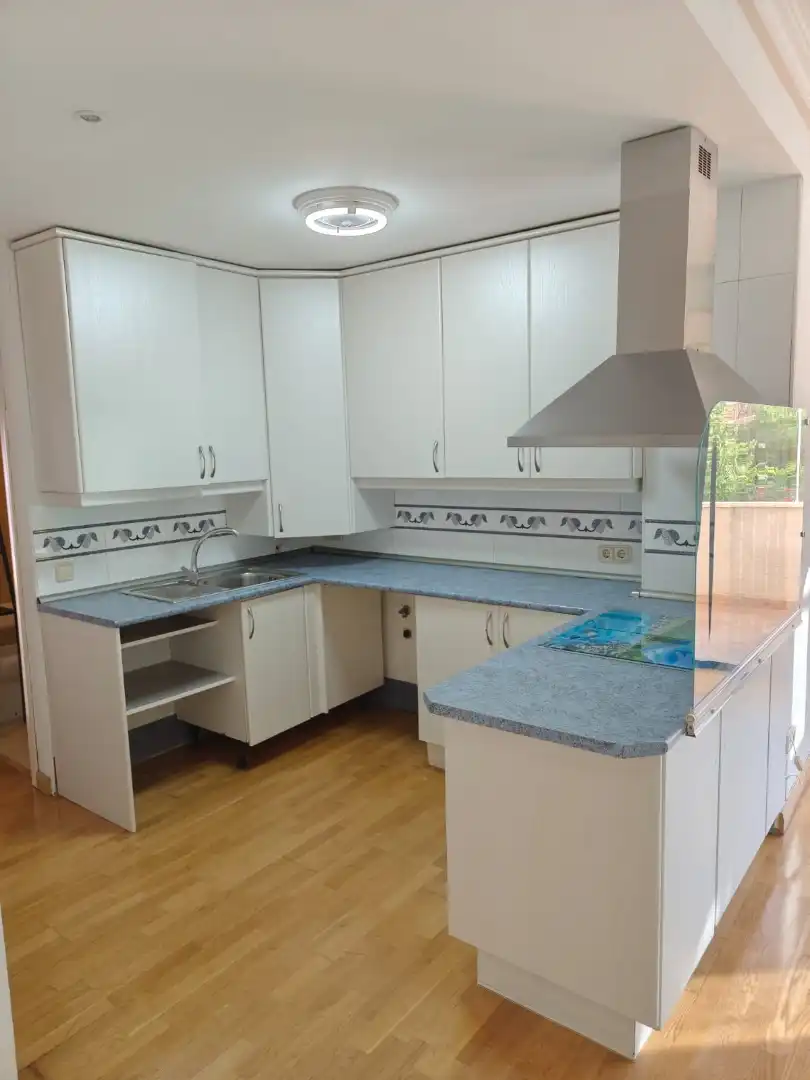 Kitchen of Flat for sale in Velilla de San Antonio  with Heating, Terrace and Furnished
