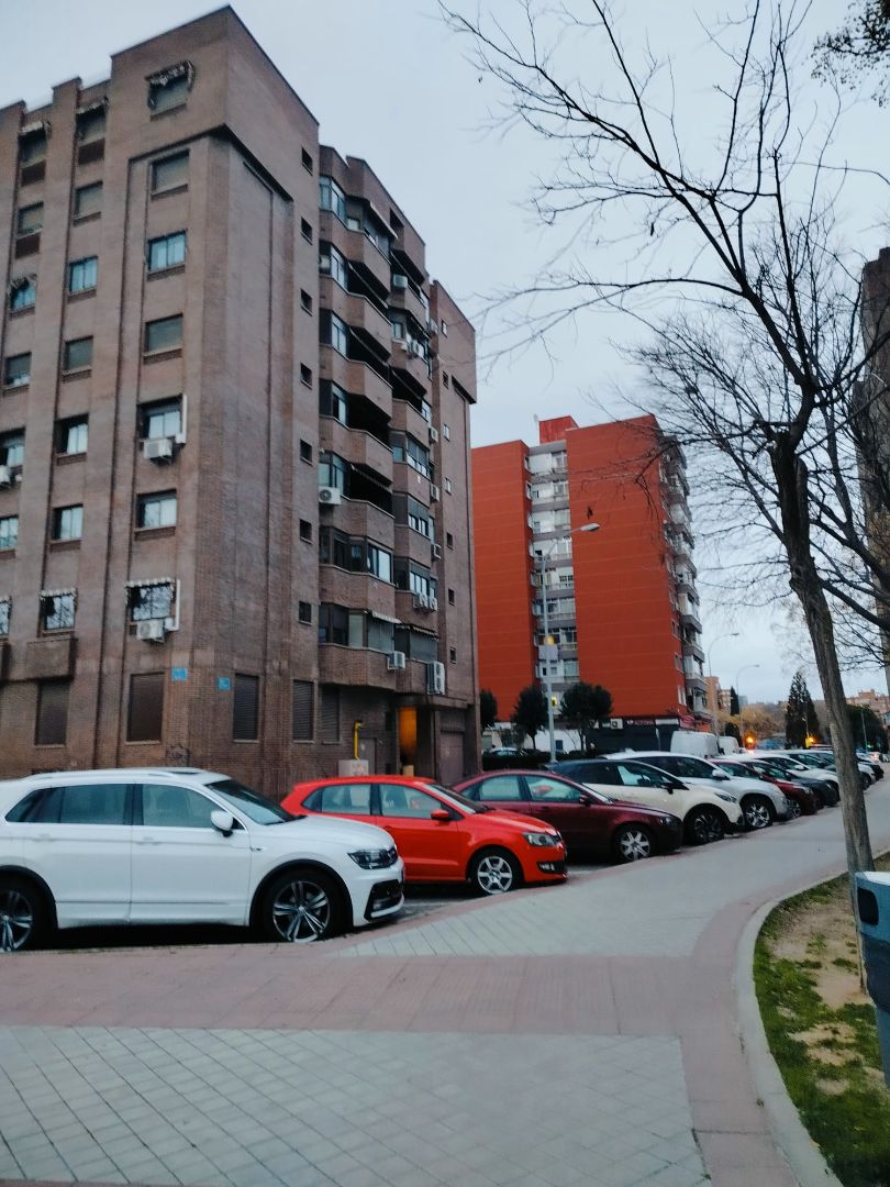 Exterior view of Flat for sale in Fuenlabrada  with Air Conditioner, Heating and Parquet flooring