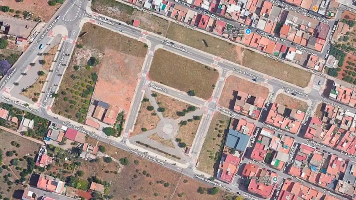Terreny residencial en venda a Carrer del Canal, imagen 4