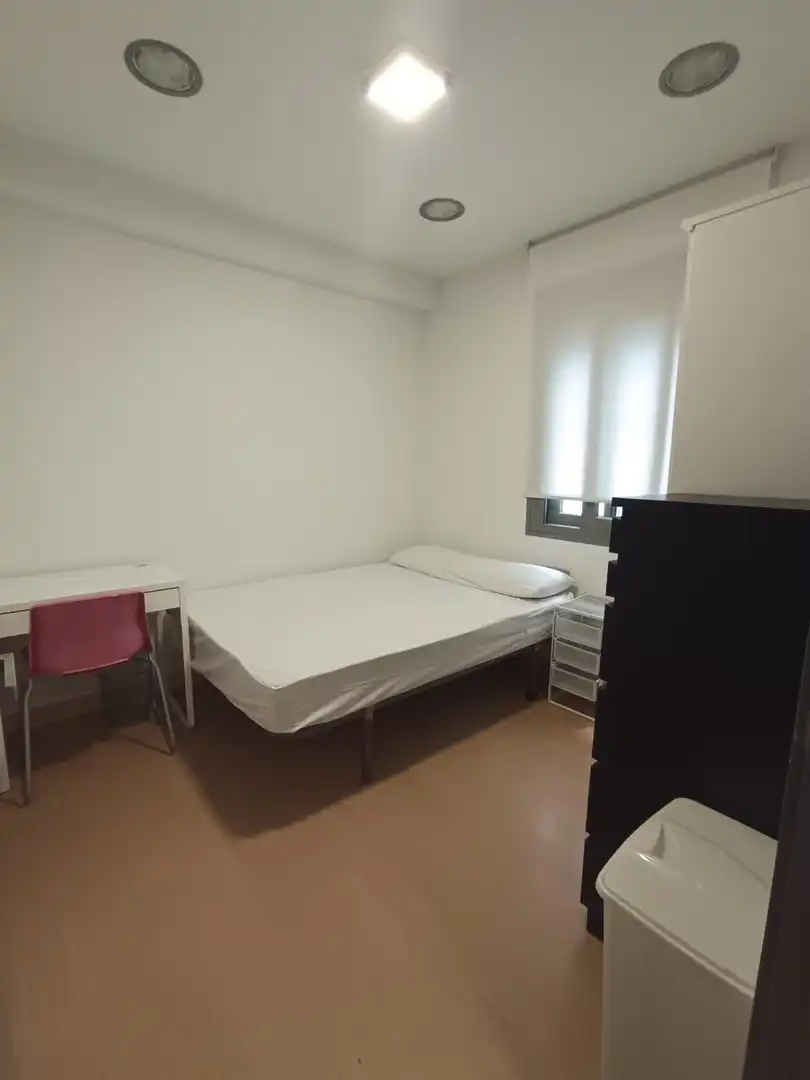 Flat for rent in Ciudad Jardín - Zoco