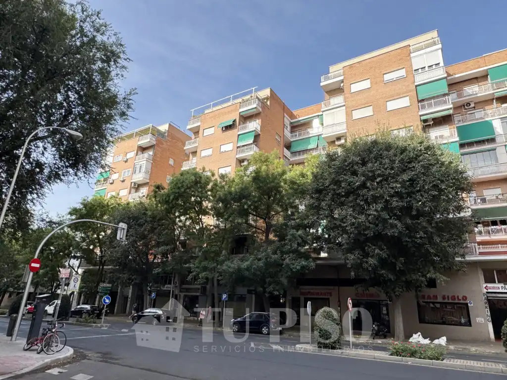 Exterior view of Flat for sale in  Madrid Capital  with Air Conditioner, Heating and Parquet flooring