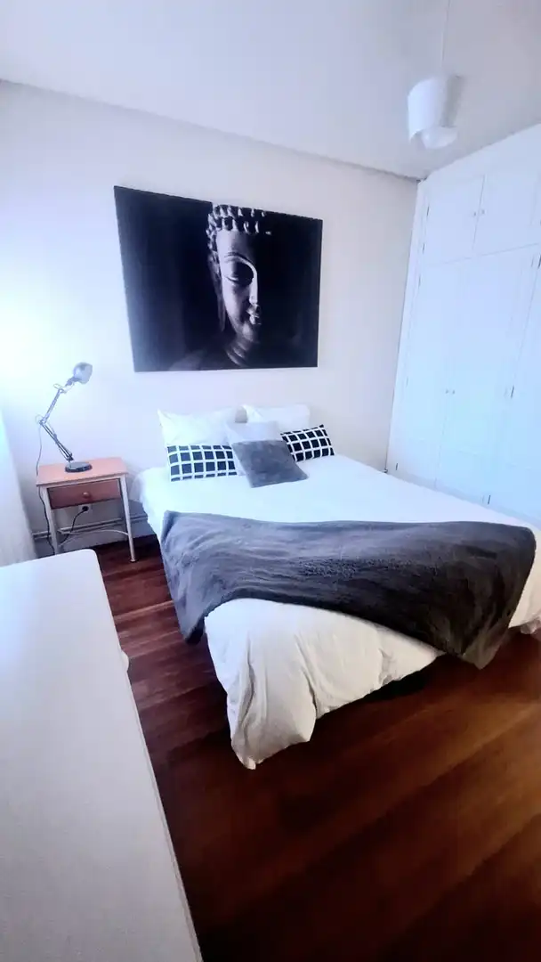 Flat for rent in Iturribide Kalea, Santa María de Getxo