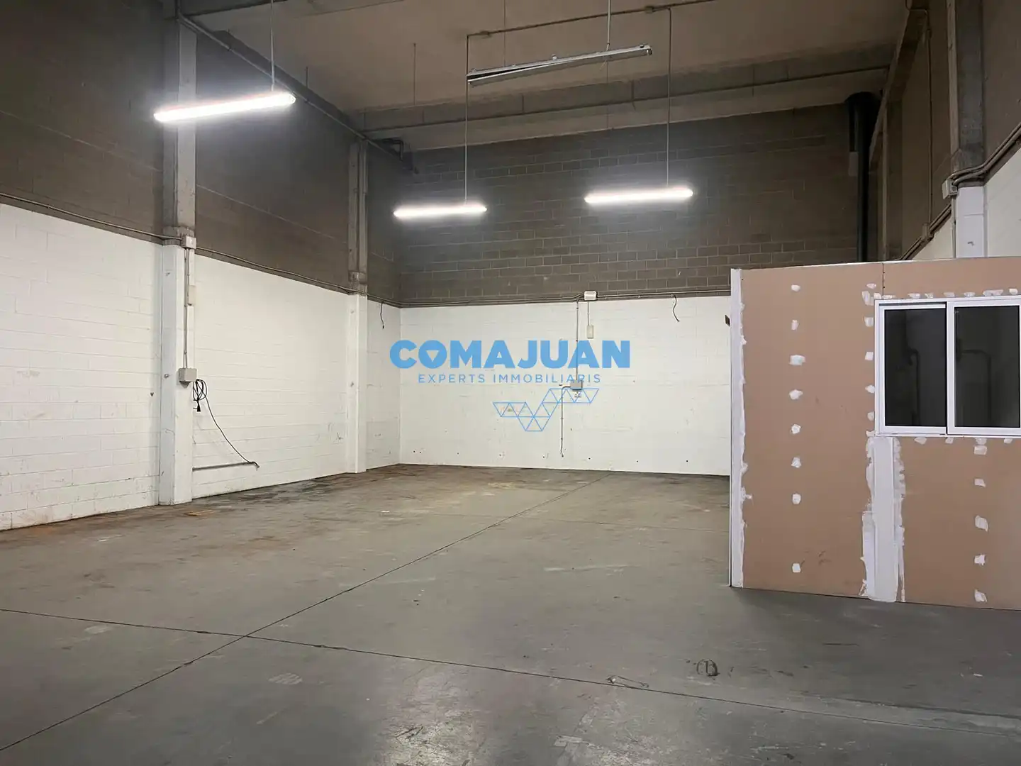 Nave industrial de alquiler en Mataró
