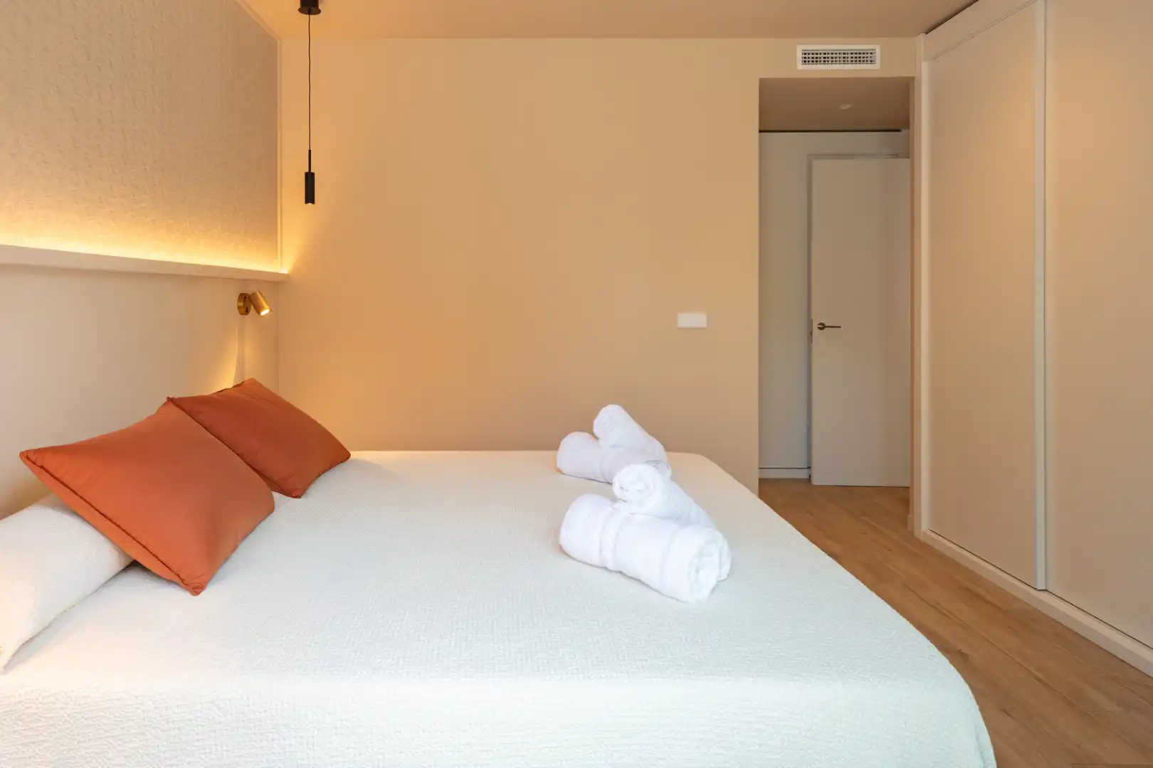 Habitación de Apartamento de alquiler en Jávea / Xàbia con Aire acondicionado, Calefacción y Parquet