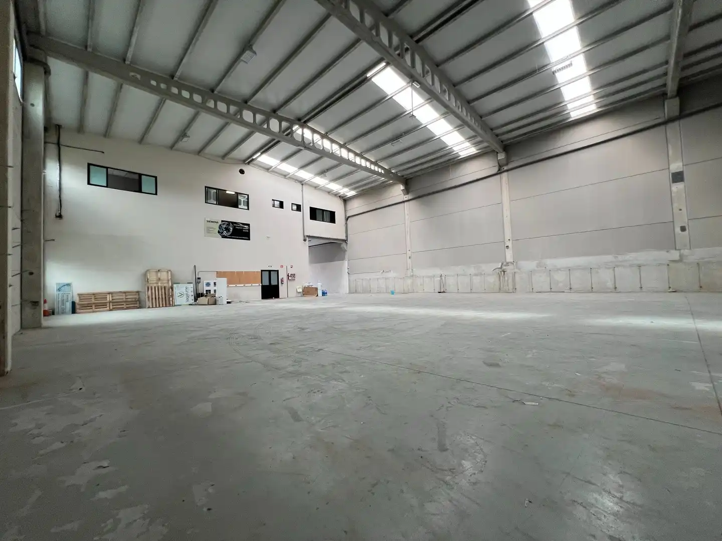 Fabrikhallen zur Miete in Rua M Angeles Gandara, Campus Norte - San Caetano