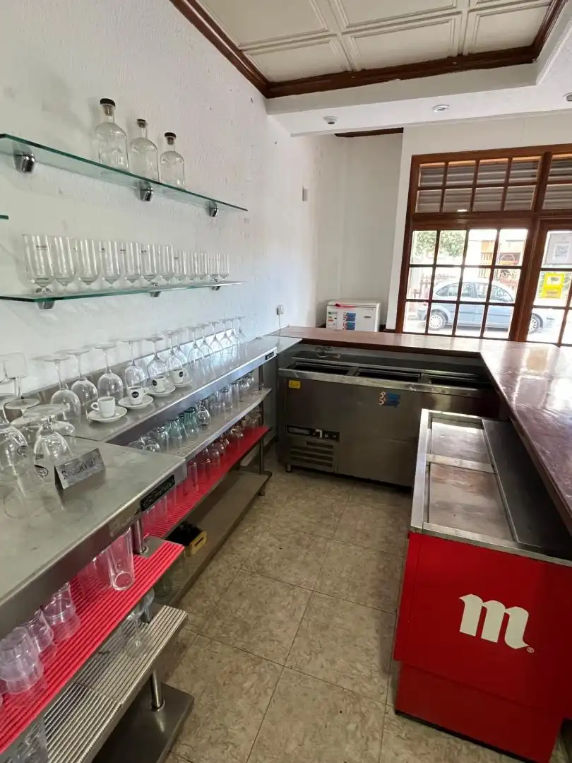 Business premises for sale in de Lluís Companys, imagen 11