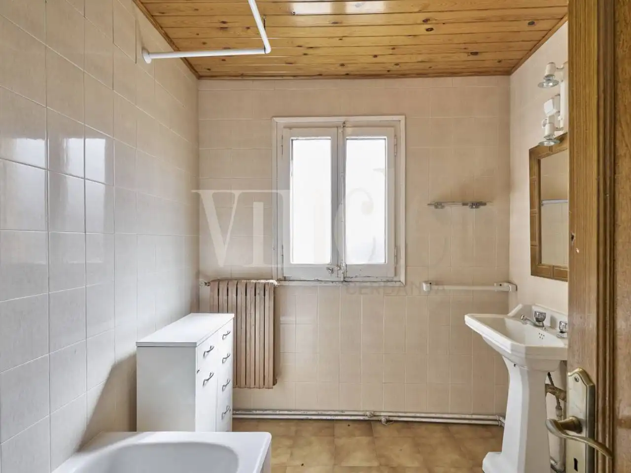 Schlafzimmer von Gebäude zum Verkauf in Lles de Cerdanya