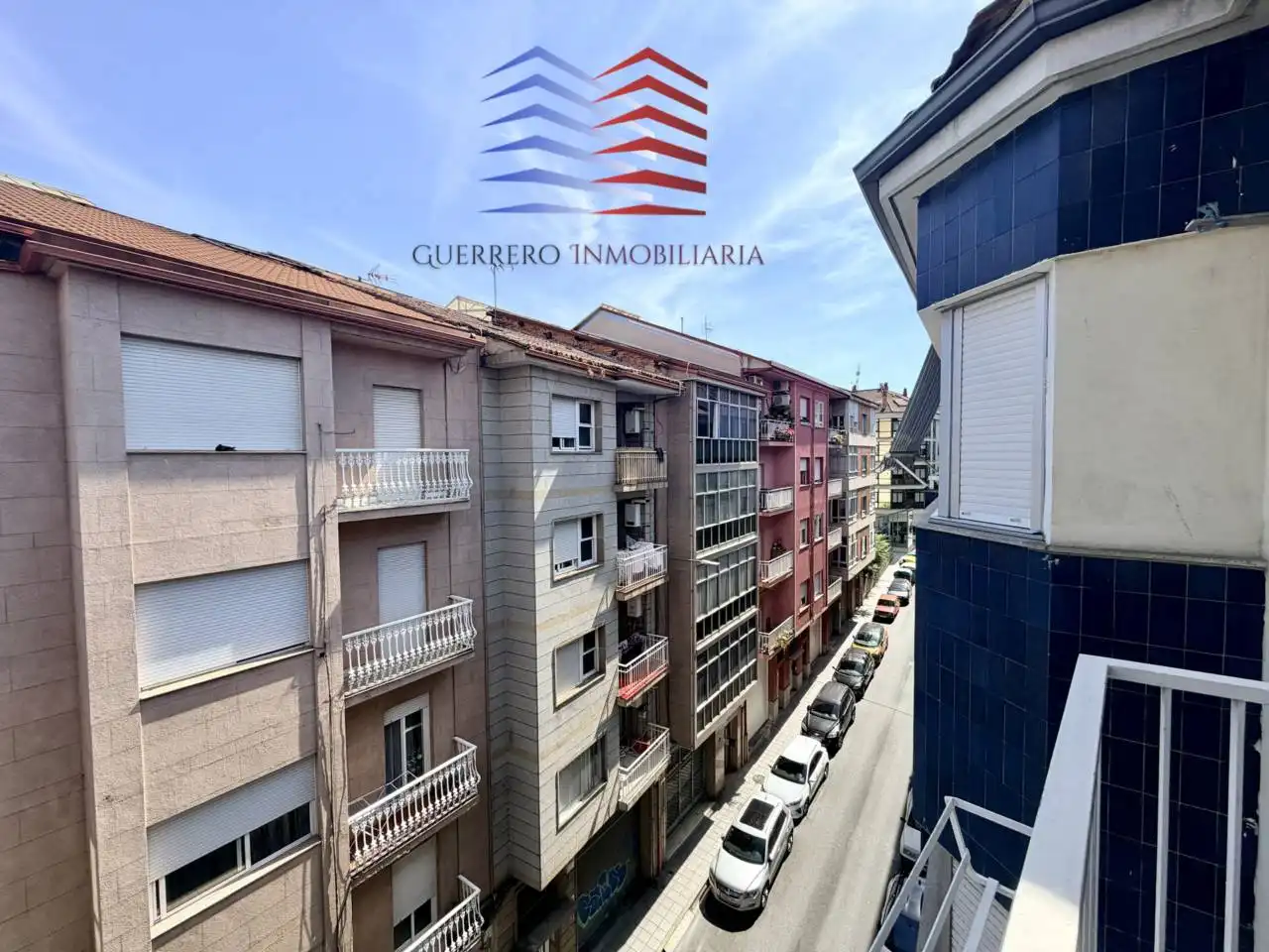 Außenansicht von Wohnung zur Miete in Ourense Capital  mit Heizung, Parkett und Möbliert