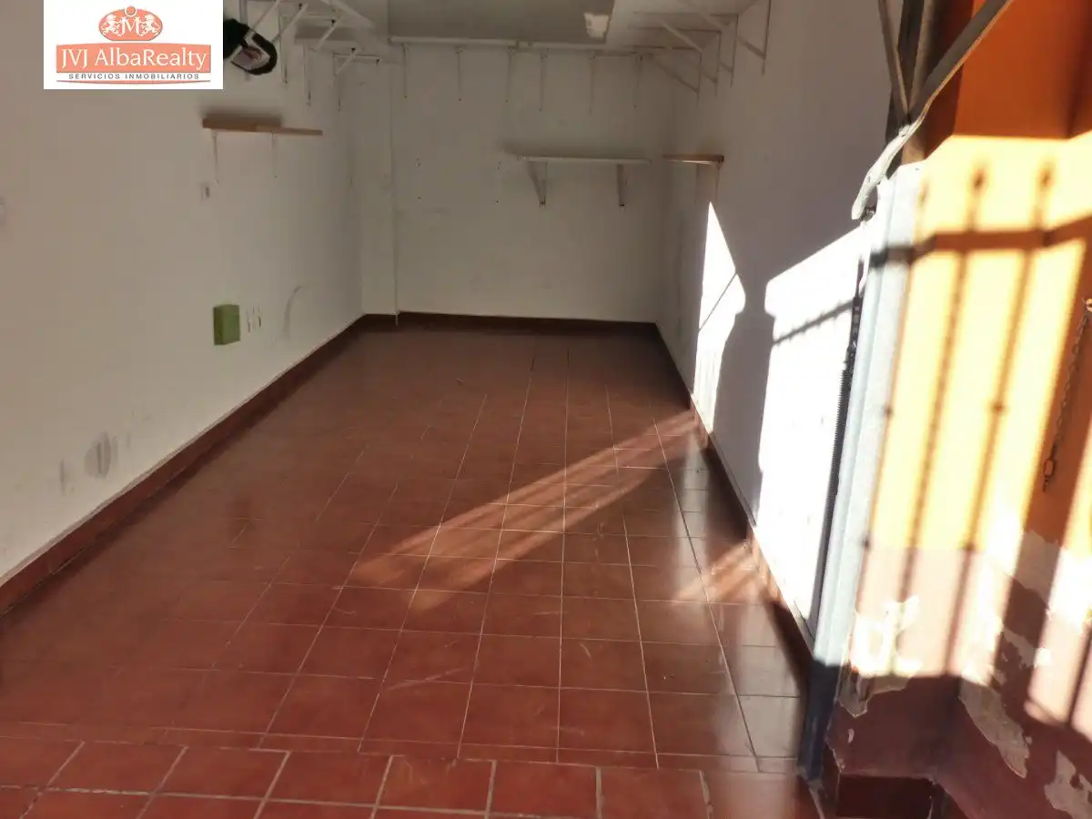 Casa adosada en venta en Albacete con Calefacción y Balcón