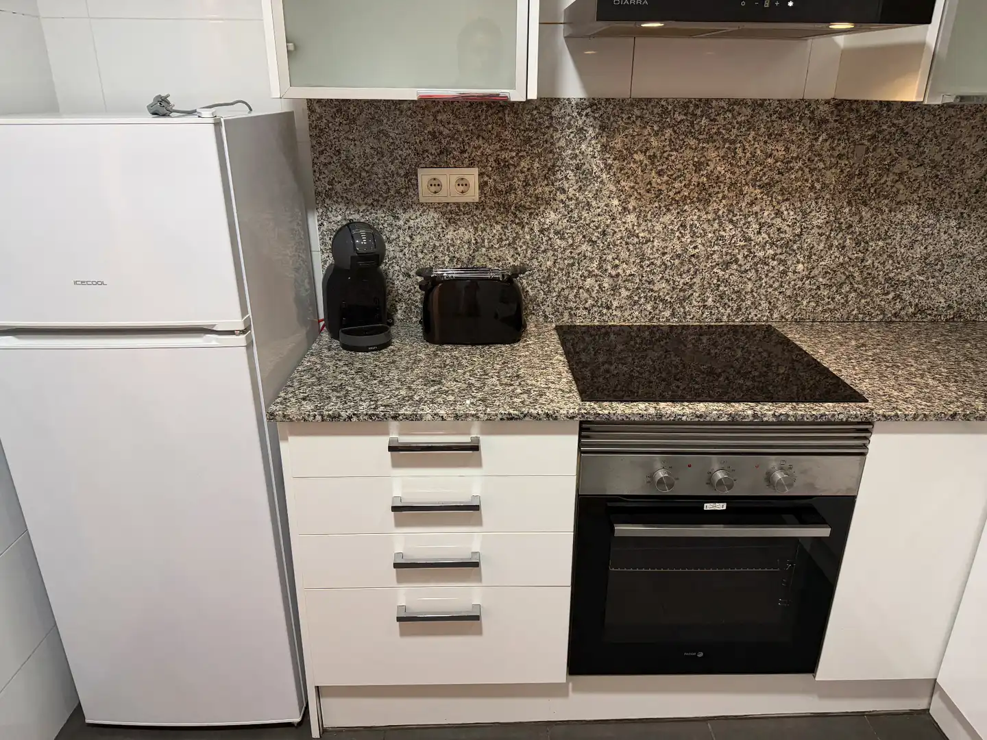 Cocina de Piso de alquiler en Barcelona con Aire acondicionado, Parquet y Amueblado