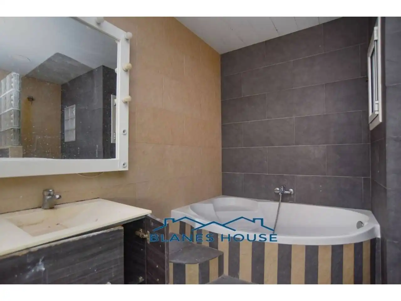 Baño de Piso en venta en Malgrat de Mar