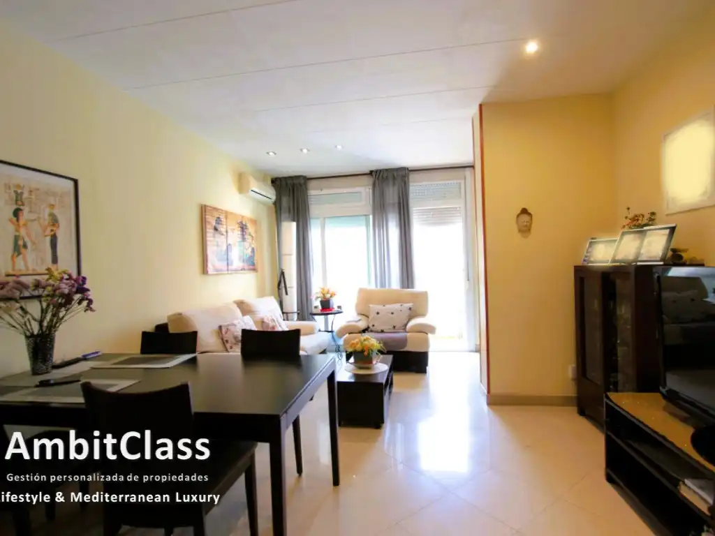 Sala de estar de Piso en venta en Mataró con Aire acondicionado, Terraza y Internet