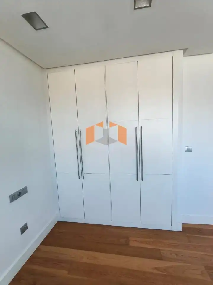 Habitación de Ático en venta en Vigo  con Aire acondicionado, Calefacción y Terraza