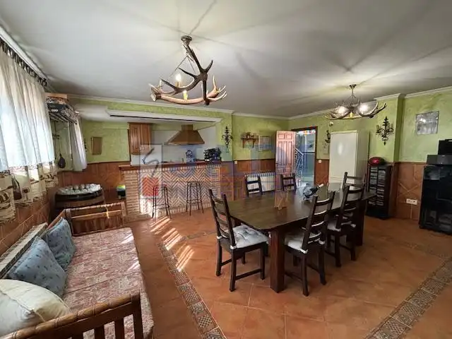 Chalet con piscina en venta en Valdepeñas, imagen 43