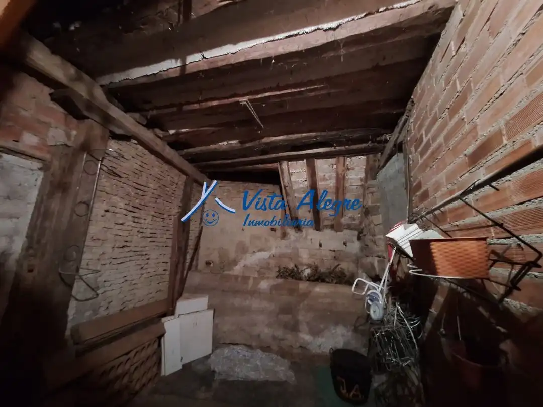 Casa o xalet en venda en San Vicente de la Sonsierra amb Terrassa, Traster i Moblat