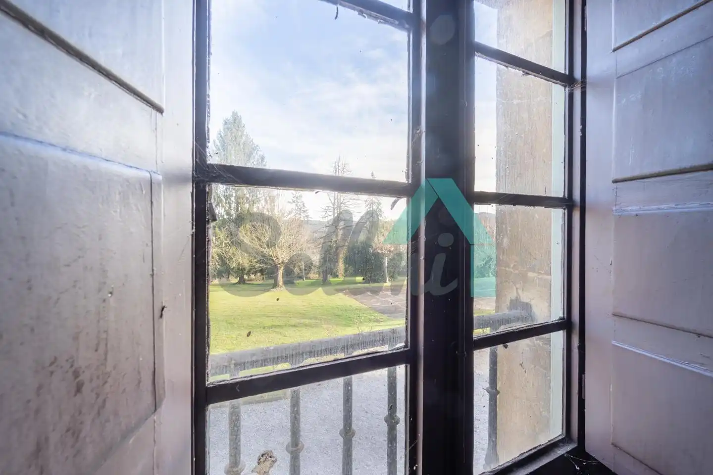 Habitación de Casa o chalet en venta en Oviedo  con Jardín privado y Balcón