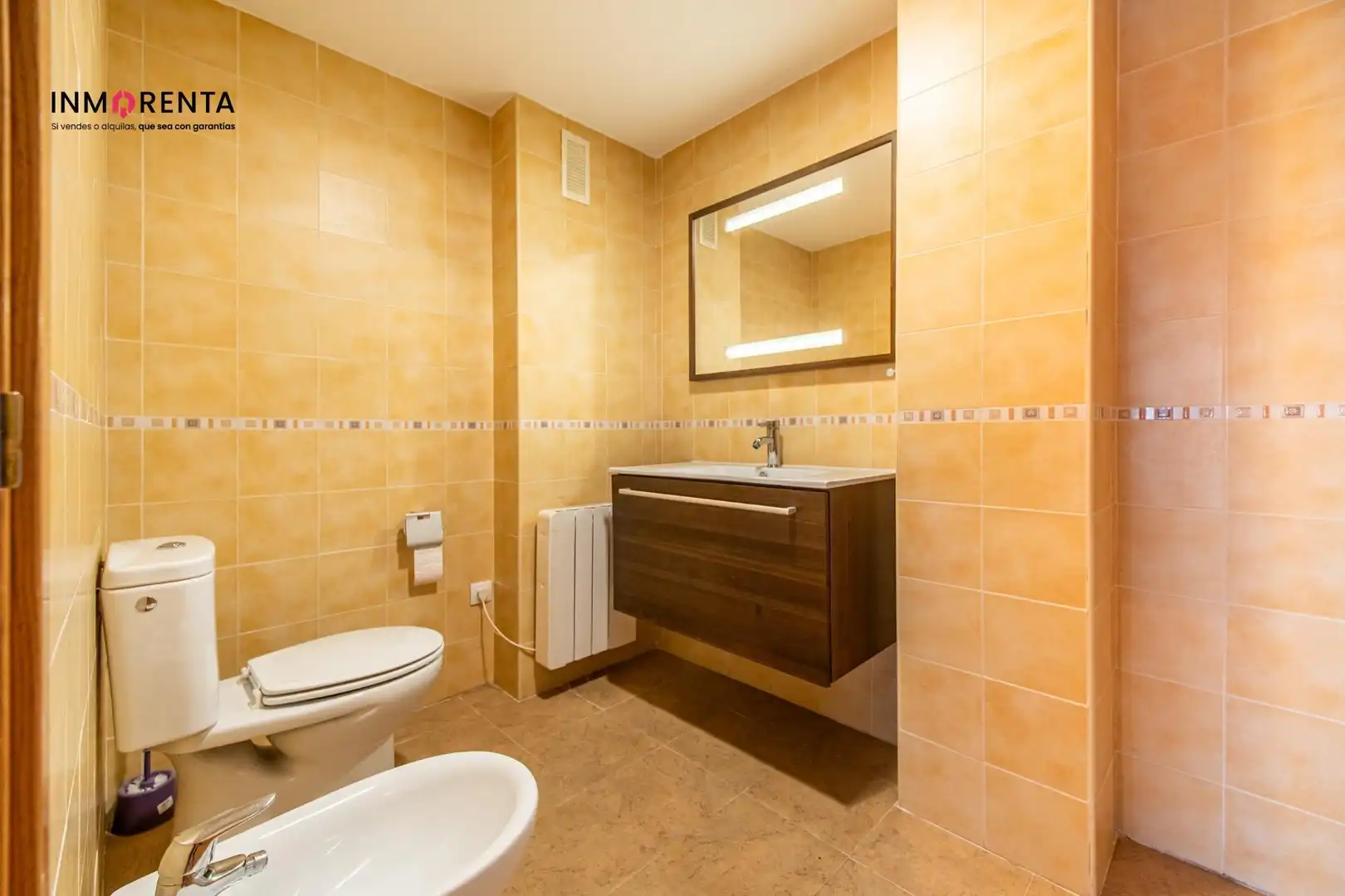 Baño de Piso en venta en Gerindote con Aire acondicionado, Calefacción y Parquet