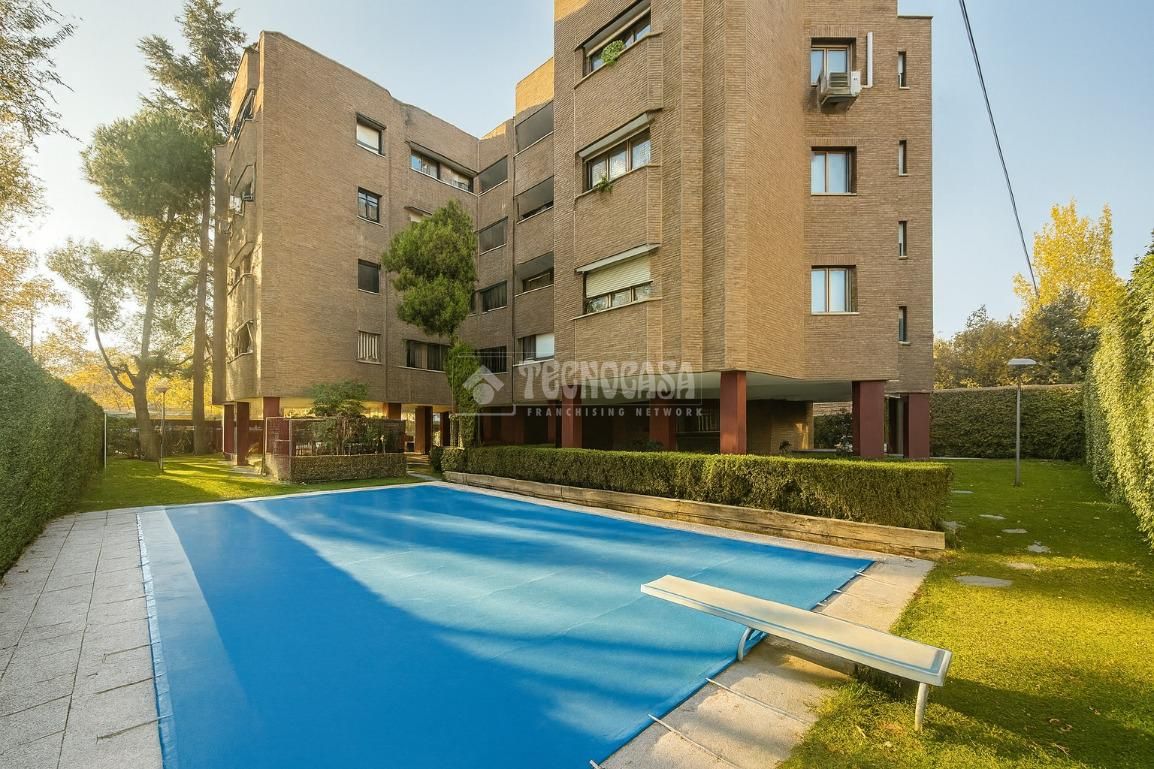 Pis en venda a C. de Agastia, San Juan Bautista, Ciudad Lineal