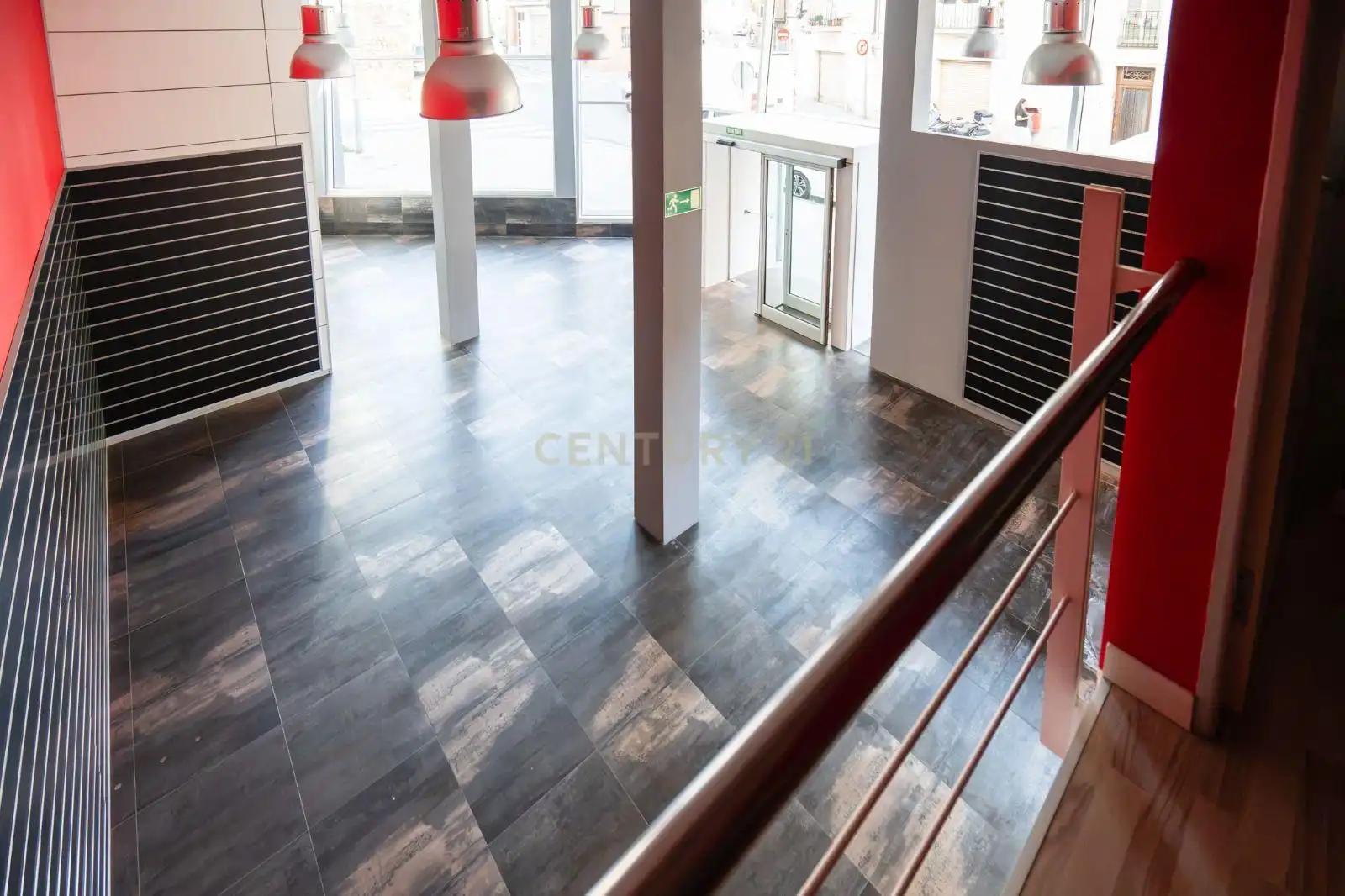 Local comercial en venda a Carrer del Bruc, Manresa, Spain, imagen 2