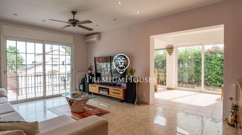Casa independiente con piscina en Vallpineda, imatge 5