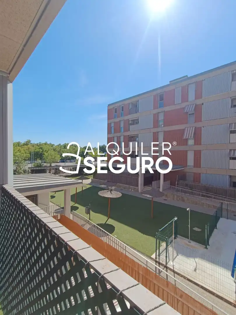 Flat for rent in Leganés  with Air Conditioner, Heating and Terrace