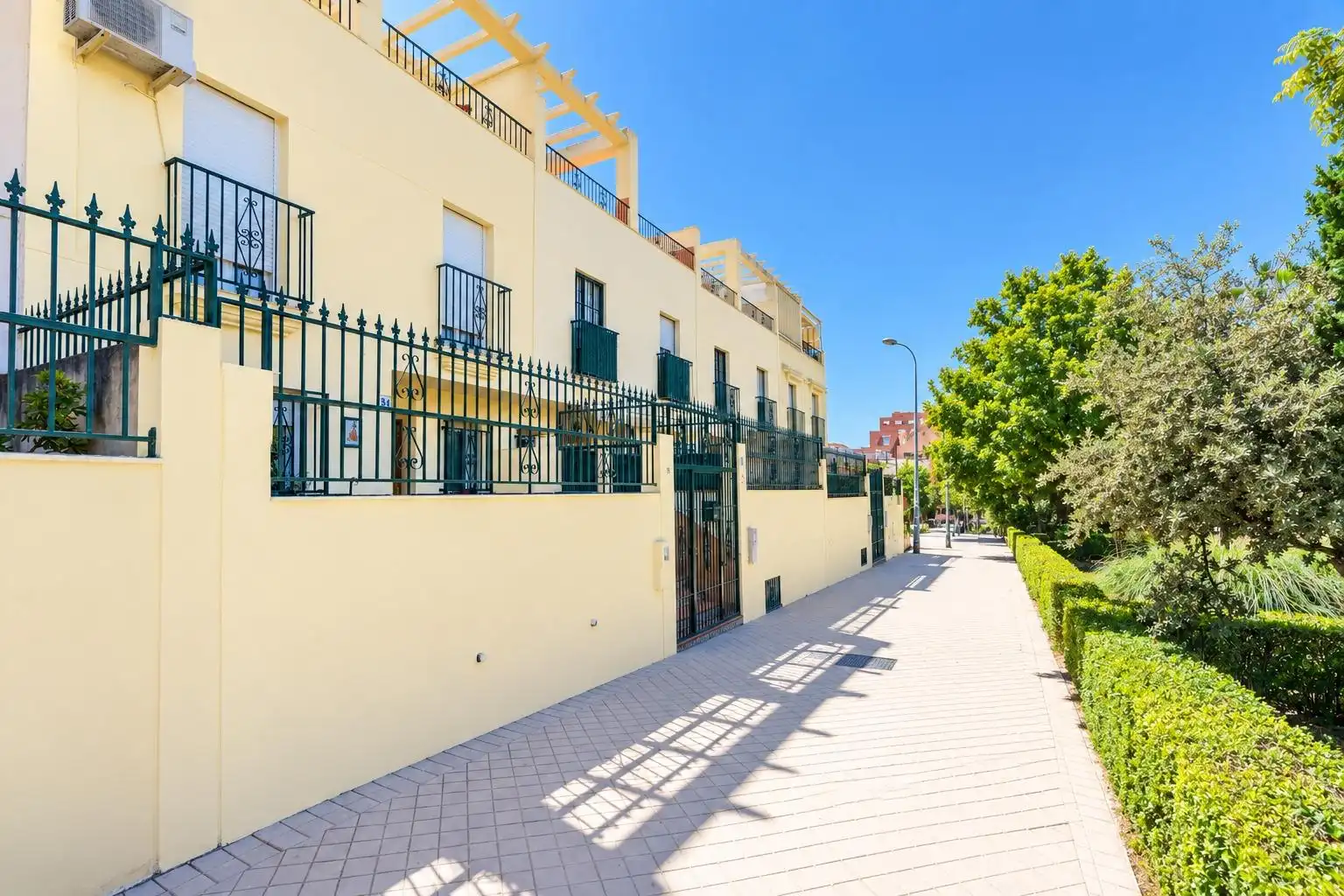 Vista exterior de Casa adosada en venta en Norte