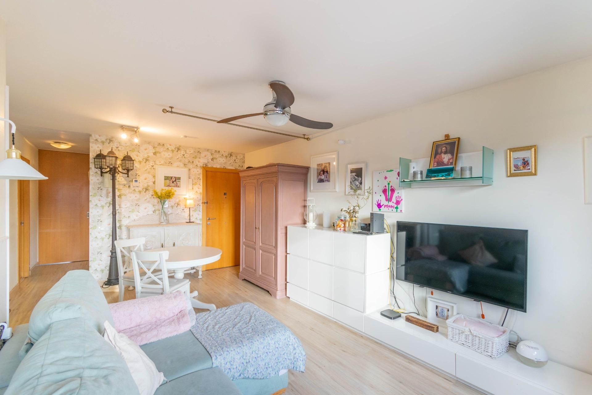 Living room of Apartment for sale in Valle de Elorz / Elortzibar  with Heating, Parquet flooring and Storage room