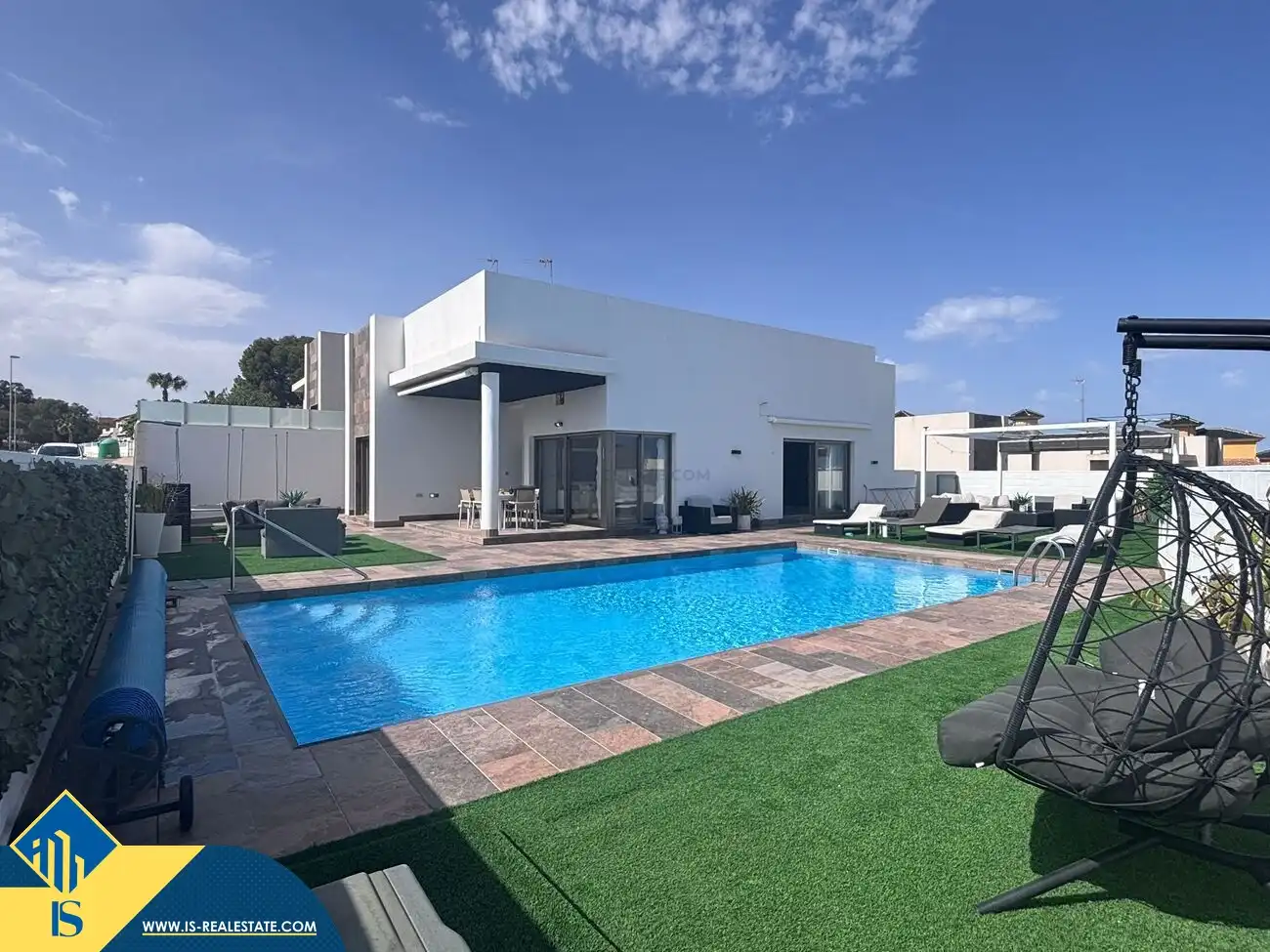 Villa avec jardin à vendre à Orihuela Costa