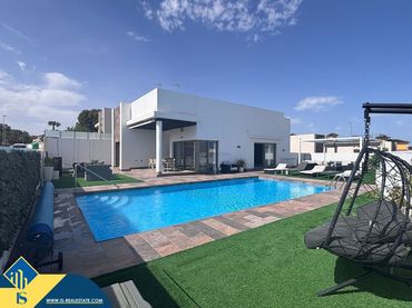 Villa con giardino in vendita a Orihuela Costa