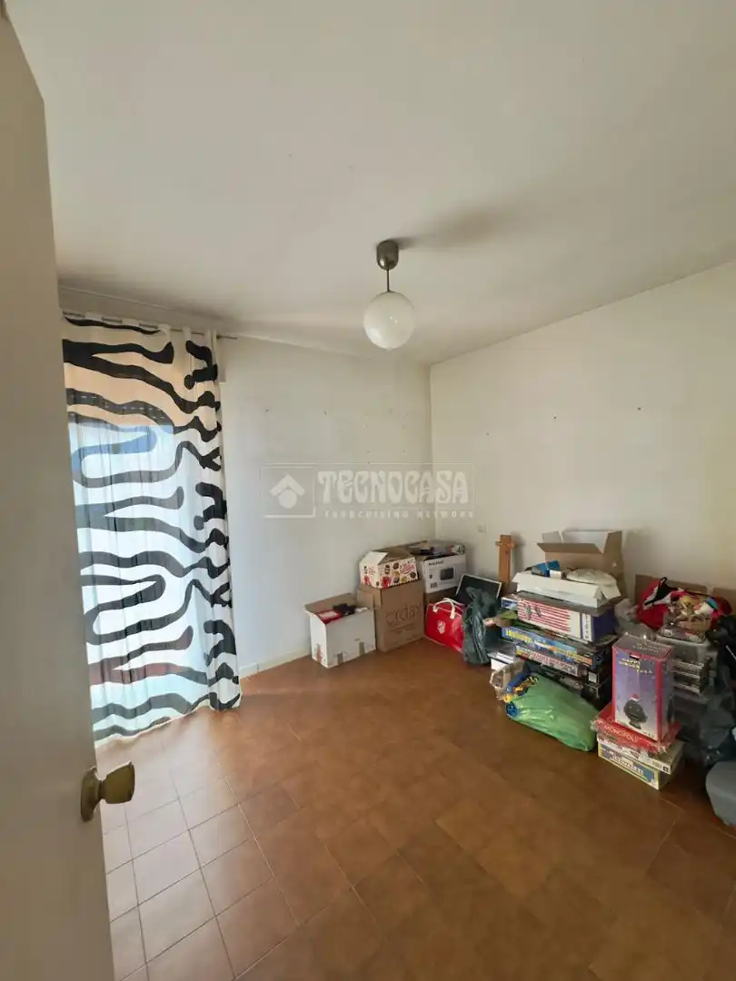 Bedroom of Flat for sale in Madrid