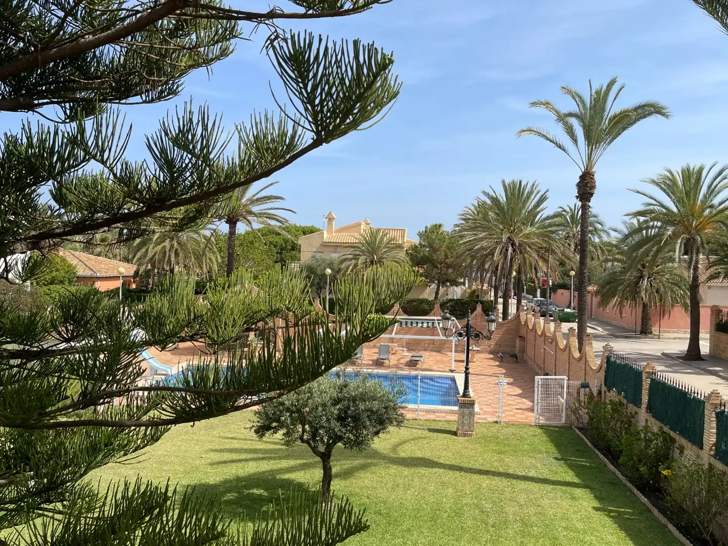 Jardí de Casa o xalet en venda en Orihuela amb Jardí privat, Terrassa i Piscina