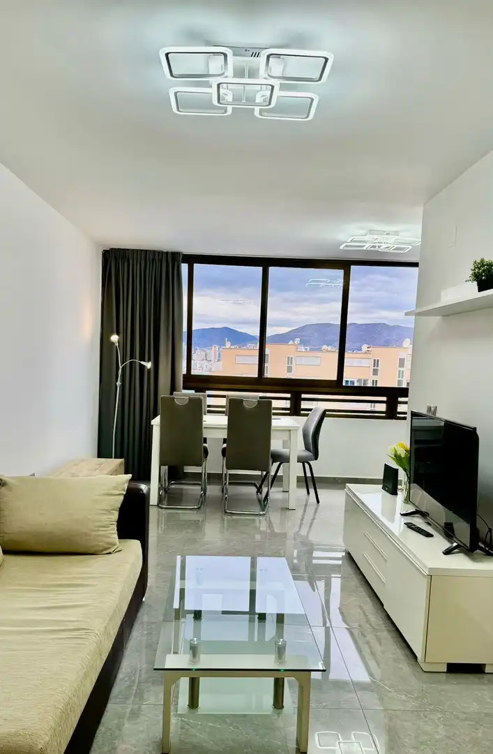 Apartamento con piscina en venta en Manuel catalán Chana 13, imagen 3